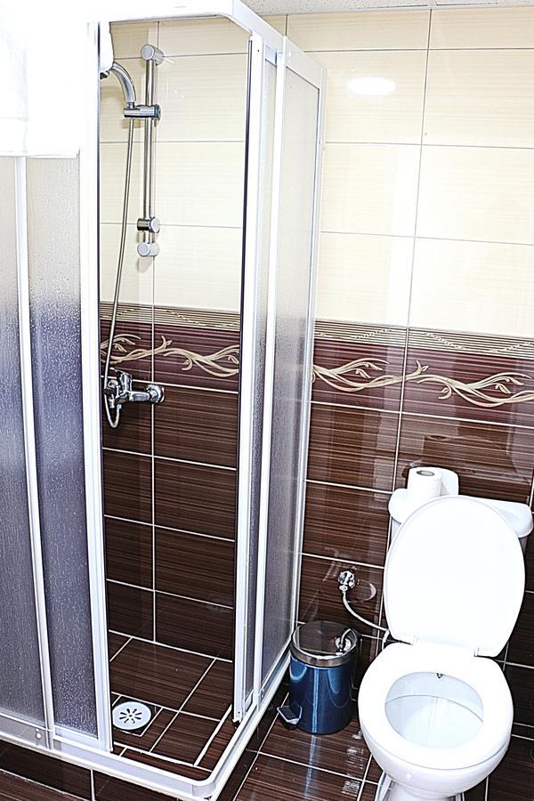 Hotel Ultra Star スコピエ エクステリア 写真